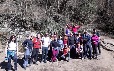 📚 SENDERISMO Y SINGLES: UNA AVENTURA PARA CONECTAR